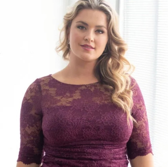 Kiyonna Dresses & Skirts - Kiyonna Luna Lace Dress Size 3X